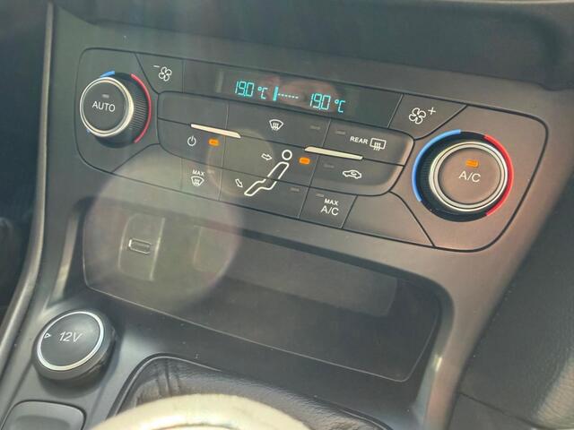 Ford FOCUS Wagon 1.0 Lease Edition