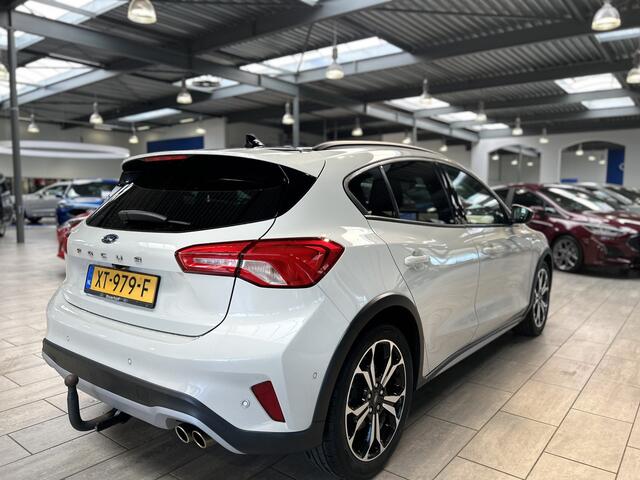 Ford FOCUS EcoBoost 125 pk Active | Trekhaak | Winter Pack | B&O | Camera | Half leer | Full LED | Adapt. cruise