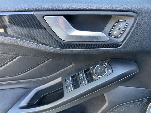 Ford FOCUS 1.0 EcoBoost 125pk H6 ST Line Business Navigatie Stoel- stuurverwarming Camera Voorruit verwarming