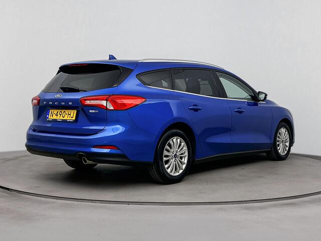 Ford FOCUS Wagon 1.0 EcoBoost Hybrid Titanium X Business | L.M. Velgen | Parkeersensoren Voor + Achter | Metallic lak |