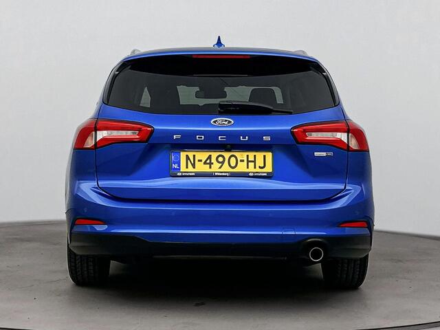 Ford FOCUS Wagon 1.0 EcoBoost Hybrid Titanium X Business | L.M. Velgen | Parkeersensoren Voor + Achter | Metallic lak |
