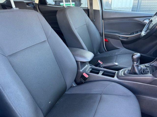 Ford FOCUS Wagon 1.0 Lease Edition Airco,Cruisecontrol,Navigatie,Camera