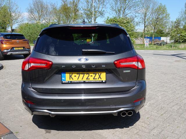 Ford FOCUS Wagon 1.0 EcoBoost Hybrid 125PK ST Line X NAVI | WINTERPACK | PDC + CAM | ECC