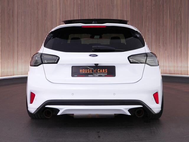 Ford FOCUS ST-3 2.3 280pk PERFORMANCE PACK |launch control|sper differentieel|kw schroefset|barracuda 19"|panoramadak|B&O|head-up|winterpack|Apple Carplay|adaptive LED|blind spot|parkeercamera|