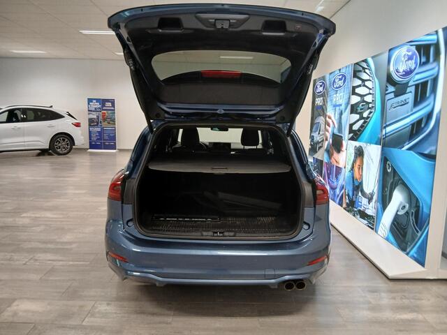 Ford FOCUS Wagon 1.0 EcoBoost Hybrid ST Line Vignale | Elektrische achterklep | Winter Pack | Driver Assistance Pack | Vol Sensico bekleding | Elektrische trekhaak |