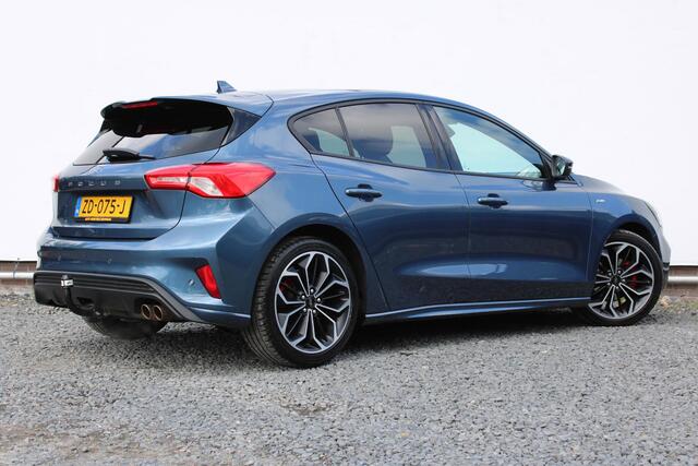 Ford FOCUS 1.5 EcoBoost ST Line Business Automaat, Trekhaak, LED, 18" LM velgen