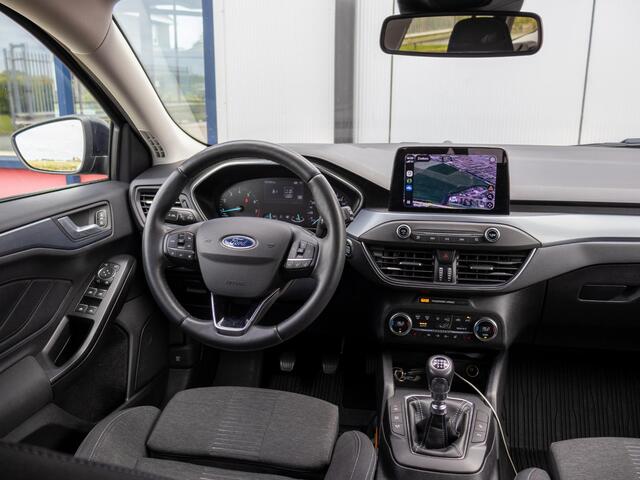 Ford FOCUS Wagon 1.5 EcoBoost Active Business Winterpack Trekhaak Keyless
