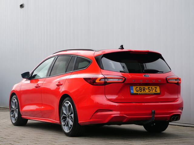 Ford FOCUS Wagon 1.0 EcoBoost Hybrid ST Line X 155 Pk Automaat Navi / DAB / Apple Carplay / Winterpakket / Pano-dak / Trekhaak