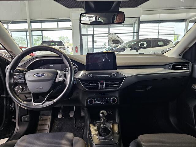 Ford FOCUS Wagon 1.0 EcoBoost Titanium Business