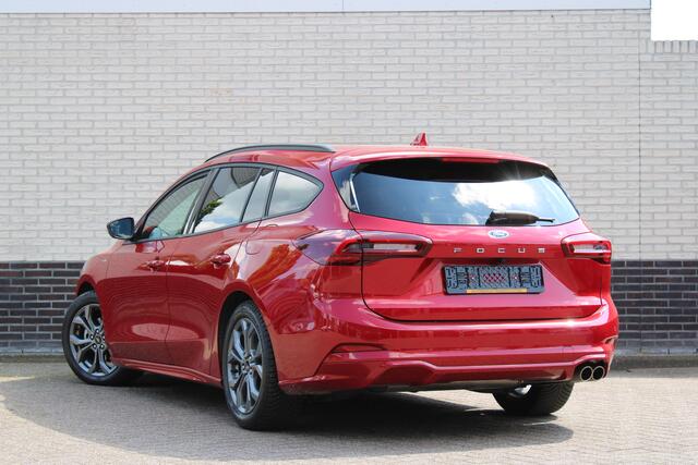 Ford FOCUS Wagon 1.0 EcoBoost Hybrid 155PK ST Line X Automaat | Head-Up | Adaptieve cruise | Trekhaak | Winterpack