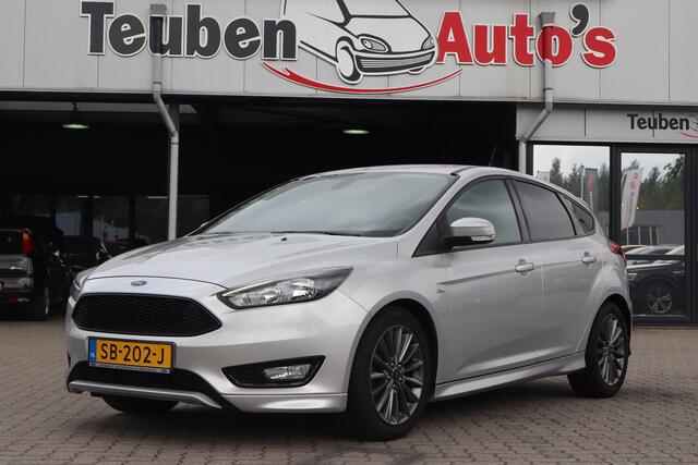 Ford FOCUS 1.0 First Edition | ST-Line | Navigatie | Bluetooth | Cruise control | Uitstraling!