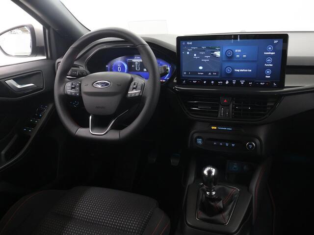 Ford FOCUS Wagon 1.0 EcoBoost Hybrid ST Line X | Afneembare Trekhaak | Winterpakket | Cruise Control Adaptief | Parkeercamera | Head-Up | Navigatie |