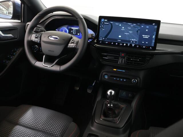 Ford FOCUS Wagon 1.0 EcoBoost Hybrid ST Line X | Afneembare Trekhaak | Winterpakket | Cruise Control Adaptief | Parkeercamera | Head-Up | Navigatie |