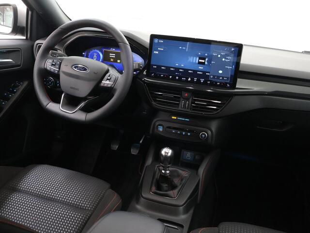 Ford FOCUS Wagon 1.0 EcoBoost Hybrid ST Line X | Afneembare Trekhaak | Winterpakket | Cruise Control Adaptief | Parkeercamera | Head-Up | Navigatie |