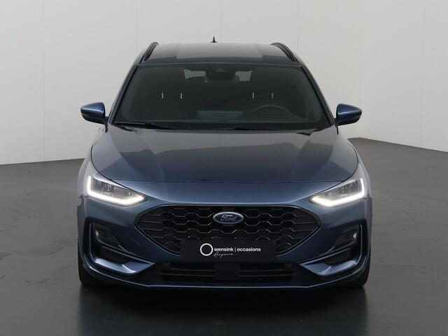 Ford FOCUS Wagon 1.0 EcoBoost Hybrid ST Line X | Afneembare Trekhaak | Winterpakket | Cruise Control Adaptief | Parkeercamera | Head-Up | Navigatie |