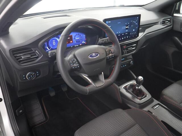 Ford FOCUS Wagon 1.0 EcoBoost Hybrid ST Line X | Afneembare Trekhaak | Winterpakket | Cruise Control Adaptief | Parkeercamera | Head-Up | Navigatie |