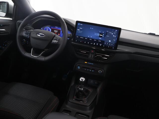 Ford FOCUS Wagon 1.0 EcoBoost Hybrid ST Line X | Afneembare Trekhaak | Winterpakket | Cruise Control Adaptief | Parkeercamera | Head-Up | Navigatie |