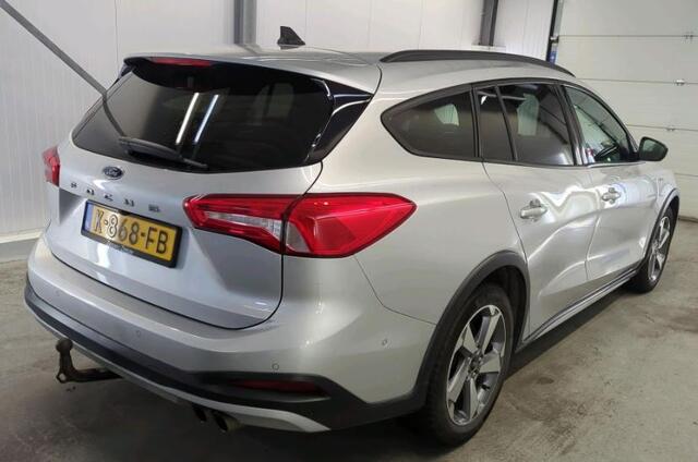 Ford FOCUS Wagon 1.5 Automaat 150PK Active X Business / Trekhaak / Leder / Standkachel / B&O Radio / Pdc+Camera /