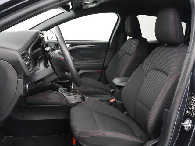 Ford FOCUS 1.0 EcoBoost Hybrid ST Line X Business | Trekhaak | Camera | Carplay | Navigatie | Keyless | Full LED | DAB | Parkeerhulp | Climate control | Bluetooth | Cruise control