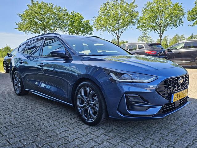 Ford FOCUS Wagon 1.0 EcoBoost Hybrid ST Line | Chrome Blue | Winter Pack | Driver Assistance Pack | NL Auto |