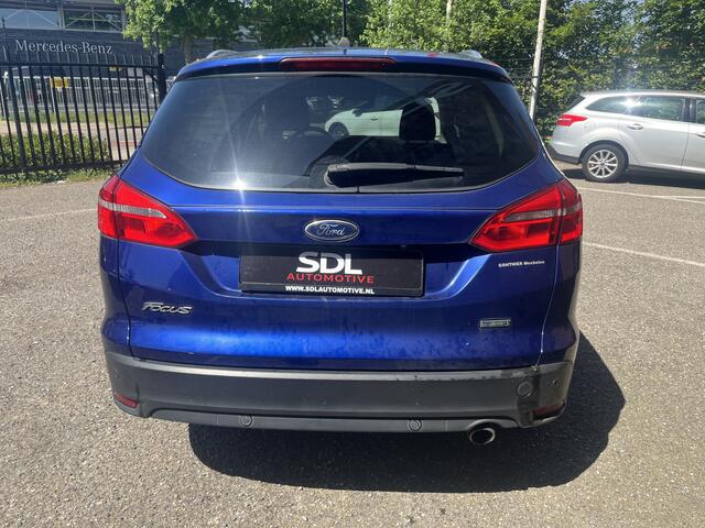 Ford FOCUS Wagon 1.5 EcoBoost Titanium 150PK- 1e EIGENAAR, UNIEKE KM STAND // CAMERA+SENSOREN // NAVI+CARPLAY // KEYLESS // STOELVERWARMING //