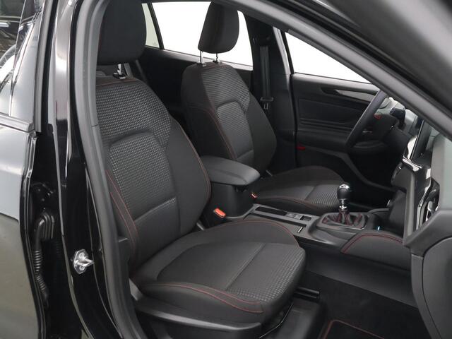 Ford FOCUS Wagon 1.0 EcoBoost Hybrid ST Line X | Afneembare Trekhaak | Winterpakket | Cruise Control Adaptief | Parkeercamera | HUD | Navigatie | Apple Carplay/Android Auto |