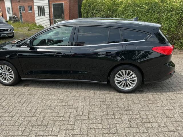 Ford FOCUS 1.0 ECOB. TITANIUM X BUSINESS