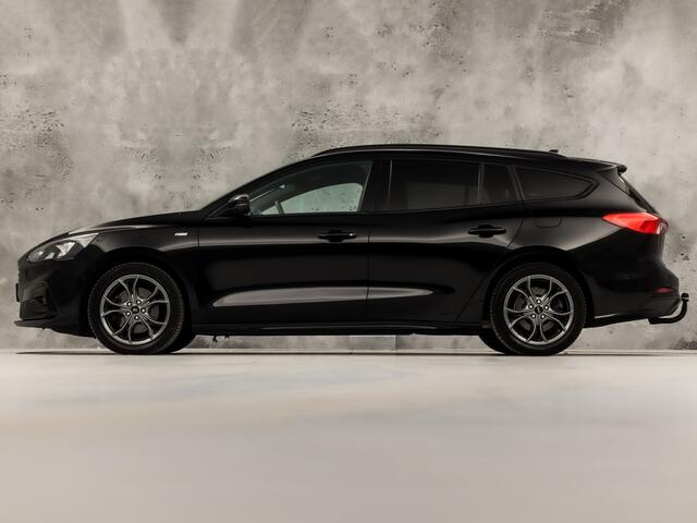 Ford FOCUS Wagon 1.0 EcoBoost ST Line X 155Pk (APPLE CARPLAY, GROOT NAVI, STUUR/STOELVERWARMING, CAMERA, SPORTSTOELEN, GETINT GLAS, TREKHAAK, NIEUWE APK, NIEUWSTAAT)