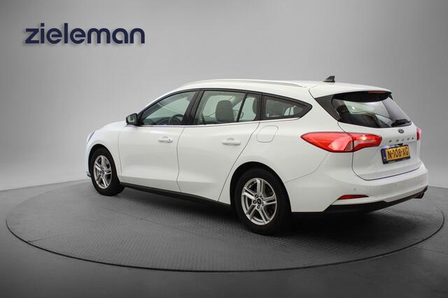 Ford FOCUS 1.5 EcoBoost Titanium X Business - Carplay, Camera, Cruise
