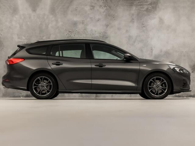 Ford FOCUS Wagon 1.5 EcoBoost ST Line 150Pk Automaat (APPLE CARPLAY, GROOT NAVI, STOELVERWARMING, KEYLESS, SPORTSTOELEN, PARKEERSENSOREN, CRUISE, LANE ASSIST, NIEUWSTAAT)