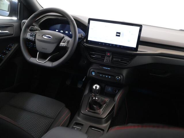 Ford FOCUS Wagon 1.0 EcoBoost Hybrid ST Line X | Afneembare Trekhaak | Winterpakket | Cruise Control Adaptief | Parkeercamera | HUD | Navigatie | Apple Carplay/Android Auto |