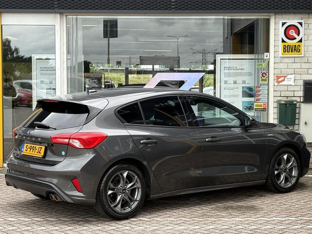 Ford FOCUS 1.0 EcoBoost ST Line Business | NAP | Navigatie | Cruise adaptief | Stoelverwarming | Achteruitrijcamera | Climate Control | Draadloze tel. lader |