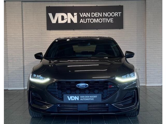 Ford FOCUS 1.0 EcoBoost Hybrid ST-Line X 155pk BangOlufsen WinterPack Keyless 18''