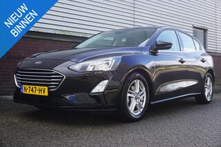 ford-focus-1.0-ecoboost-edition-bus