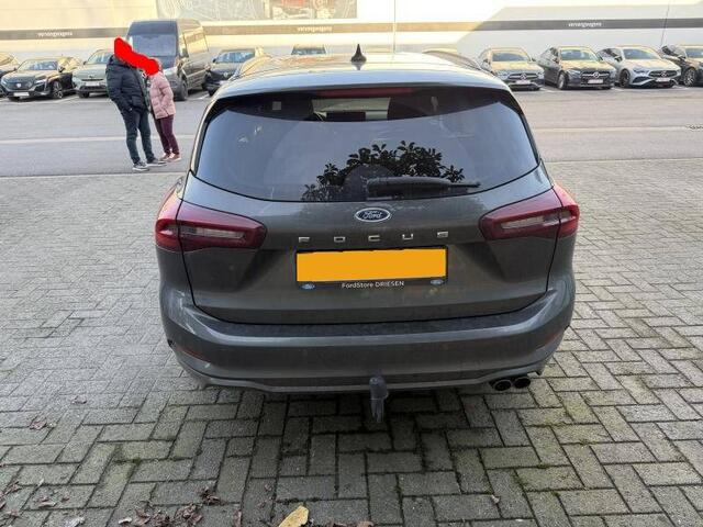 Ford FOCUS Wagon 1.0 ECOBOOST HYBRID ST LINE X AUT. Navi | Stuur + Stoelverwarming | 4-seiz. banden!