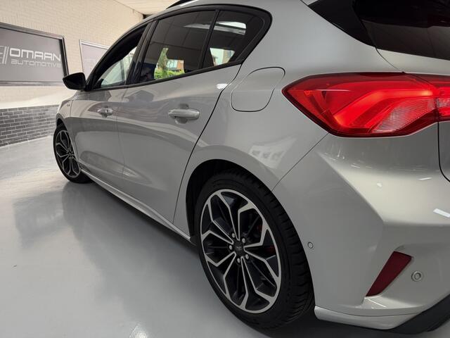 Ford FOCUS 1.5 EcoBoost ST-Line AUT. PANO LANE ACC