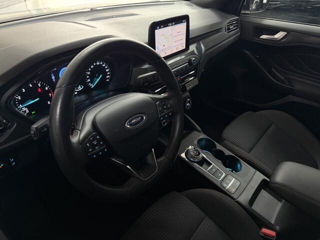 Ford FOCUS 1.5 EcoBoost ST-Line AUT. PANO LANE ACC