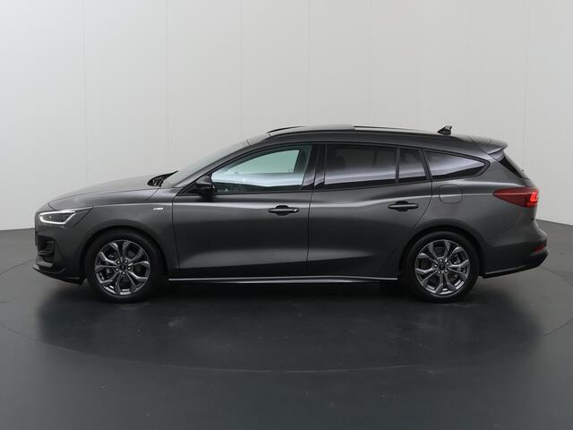 Ford FOCUS 1.0 EcoBoost Hybrid ST Line X | Afneembare Trekhaak | Winterpakket | Cruise Control Adaptief | Parkeercamera | HUD | Navigatie | Apple Carplay/Android Auto |