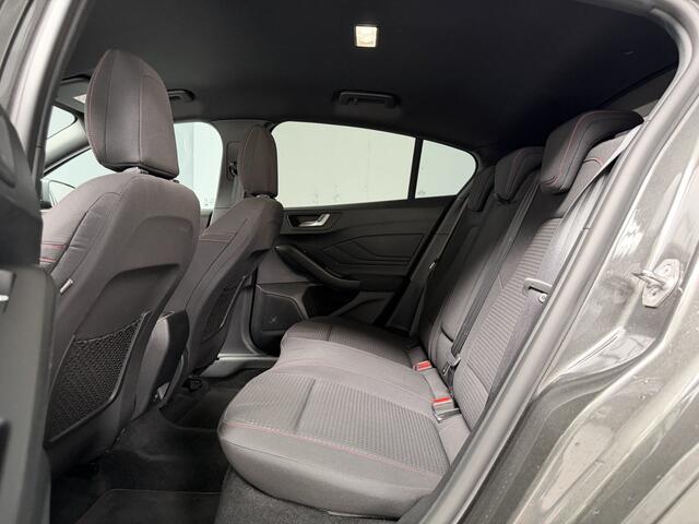 Ford FOCUS 1.0 EB Hybrid ST Line X 155pk|Led|Winterpack|