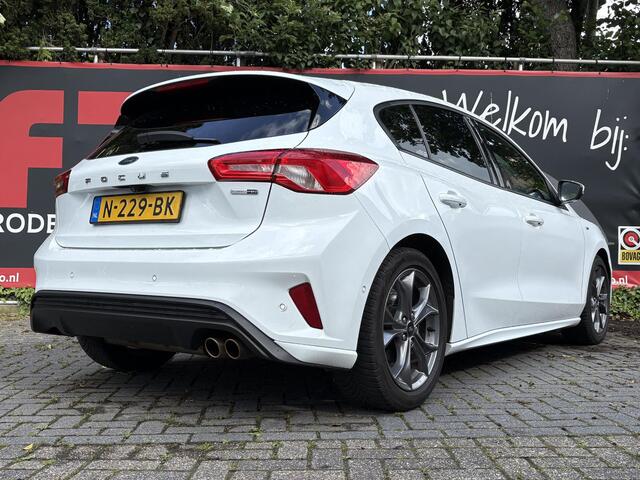 Ford FOCUS 1.0 EcoBoost Hybrid ST Line Business - Navigatie - Climate Controle - Adaptief Cruise Control