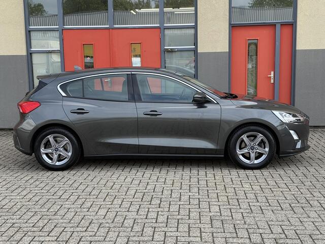 Ford FOCUS 1.0 EcoBoost Titanium X, AUTOMAAT, LED, LINE