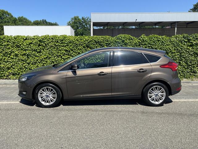 Ford FOCUS 1.0 Titanium * Carplay * Nieuwe Distributie * Garantie