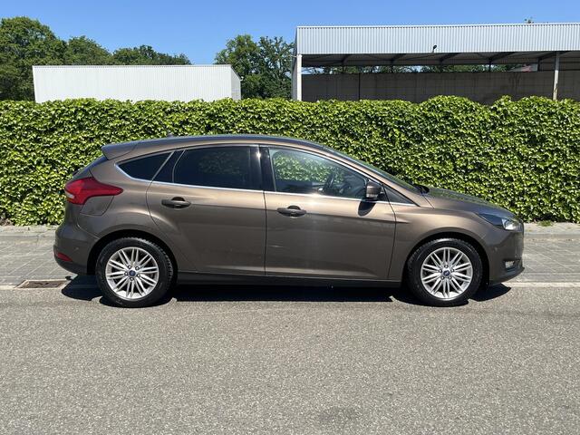 Ford FOCUS 1.0 Titanium * Carplay * Nieuwe Distributie * Garantie