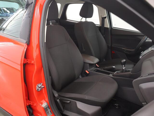 Ford FOCUS Wagon 1.0 Lease Edition | Navigatie | Climate Control | Elekt. Wegklapbare Trekhaak
