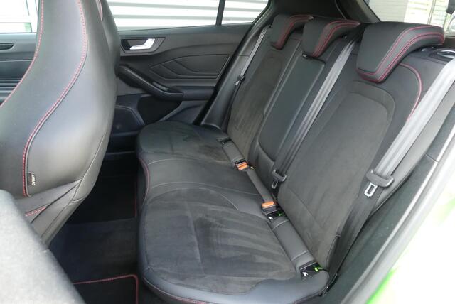 Ford FOCUS 2.3 EcoBoost ST-X HUD, WINTER PACK, ADAPT. CRUISE, CLIMA, NAVI, CAMERA, PDC V&A, APPLE CARPLAY/ANDROID AUTO, BLIS, KEYLESS, B&O, ELEKT. STOELEN, 34.922KM