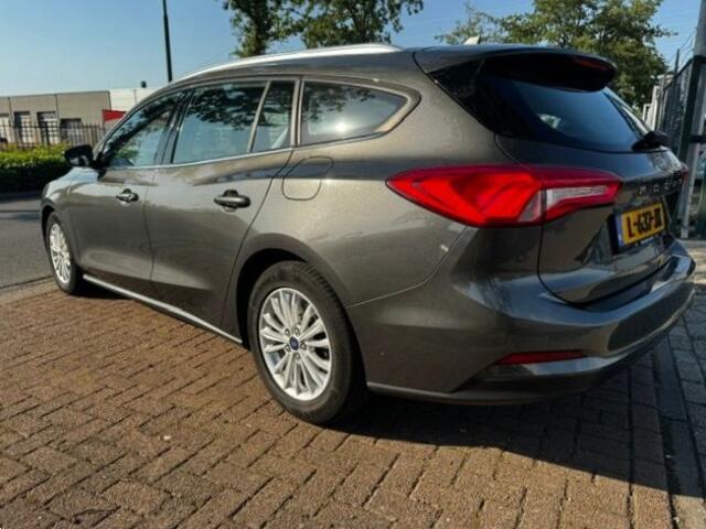 Ford FOCUS Wagon 1.0 EcoBoost Titanium Business Airco/ECC,Cruisecontrol,Navigatie Zeer Nette Auto