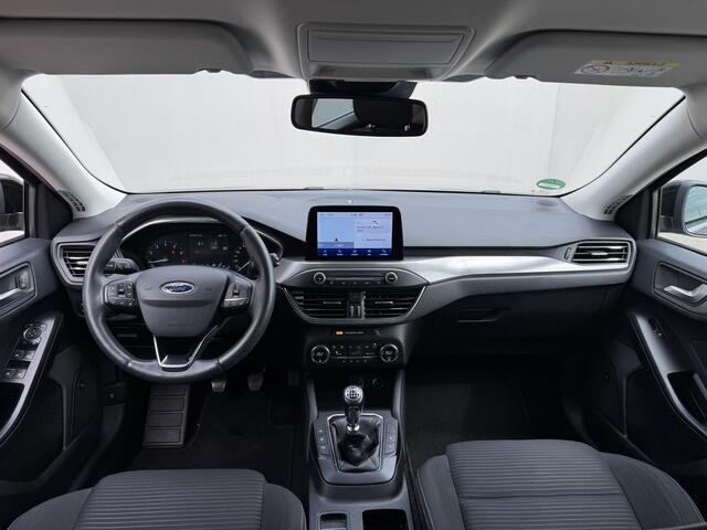 Ford FOCUS Wagon 1.0 EcoBoost Titanium Business / stoel en stuur verwarming/ voorruit verwarming / achteruitrijcamera met parkeersensoren voor + achter / apple carplay en android auto / adaptief cruise control