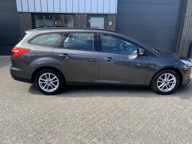Ford FOCUS Wagon 1.0 Lease Edition
