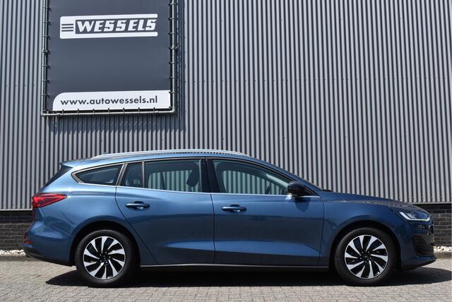Ford FOCUS Wagon 1.0 EcoBoost Hybrid Titanium Adaptive cruise, Stoel/stuurverwarming, Camera, B&O Sound, LED