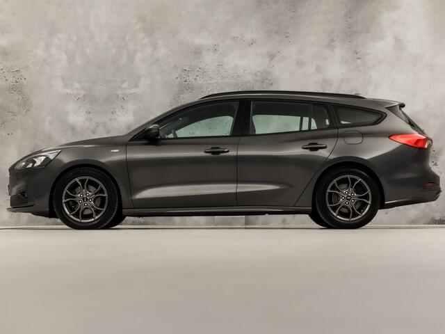 Ford FOCUS Wagon 1.5 EcoBoost ST Line 150Pk Automaat (APPLE CARPLAY, GROOT NAVI, STOELVERWARMING, KEYLESS, SPORTSTOELEN, ADAPTIVE CRUISE, PARKEERSENSOREN, NIEUWSTAAT)
